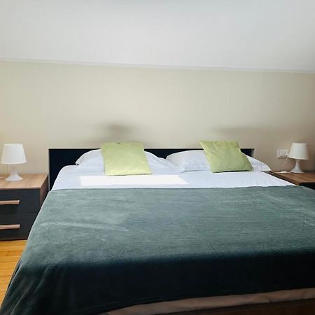 Lux Studio And Apartment Катанія Екстер'єр фото